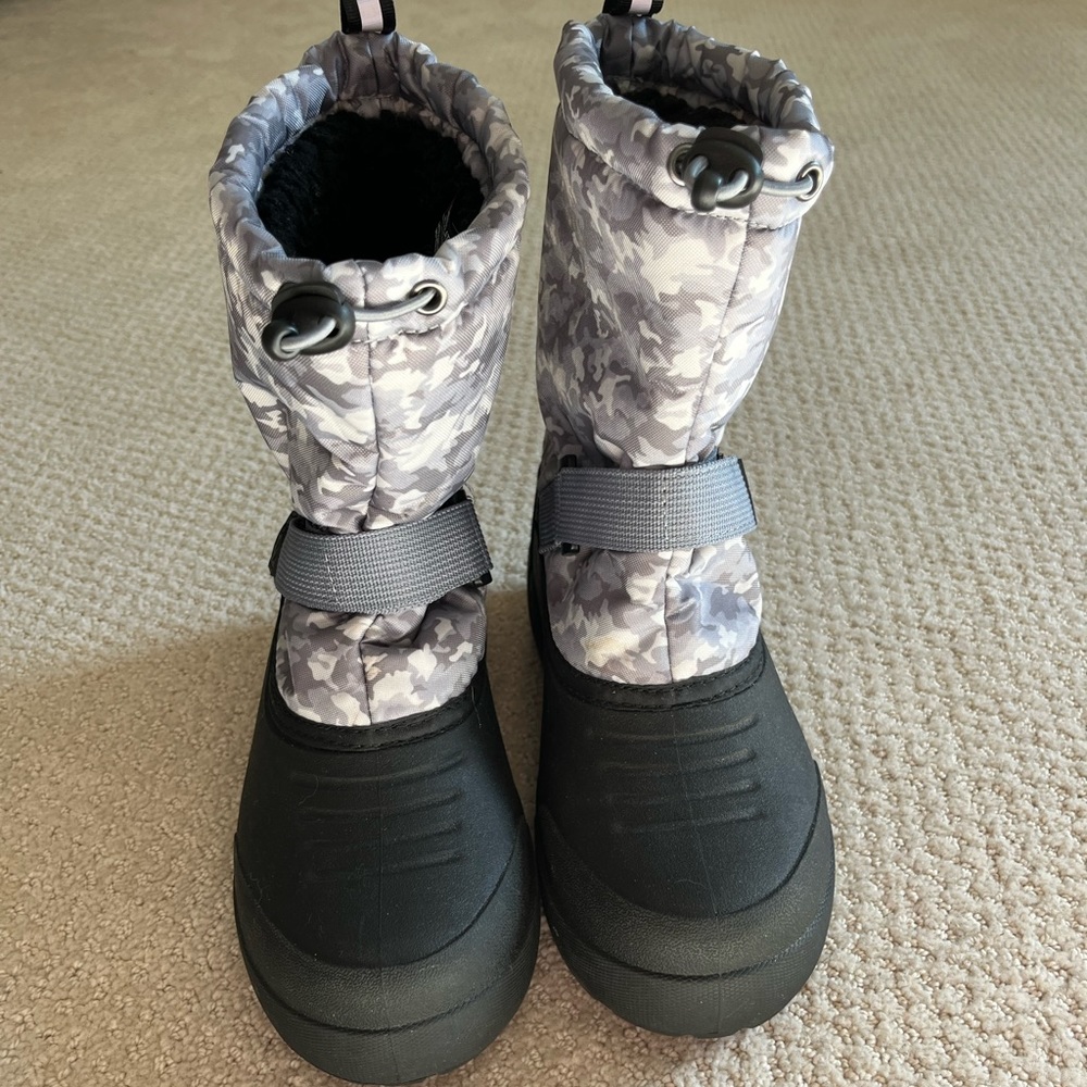 3M Thinsulate Snow booth youth size 7